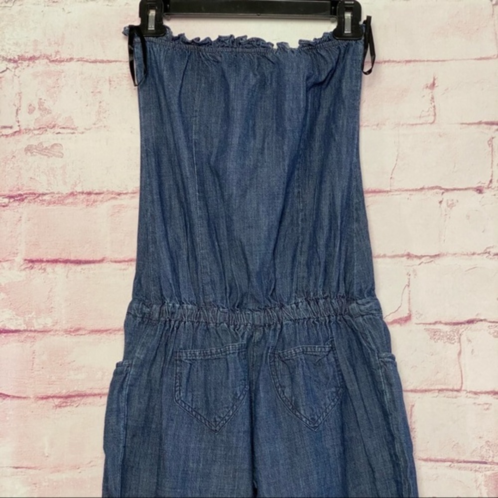 HOT & DELICIOUS Blue Jean Halter Top Jumps… - Picture 8 of 9